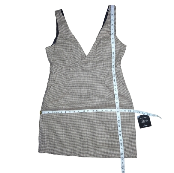 Lulus Here With You Pinafore Houndstooth Plaid V-Neck Sheath Mini Dress - Picture 11 of 13